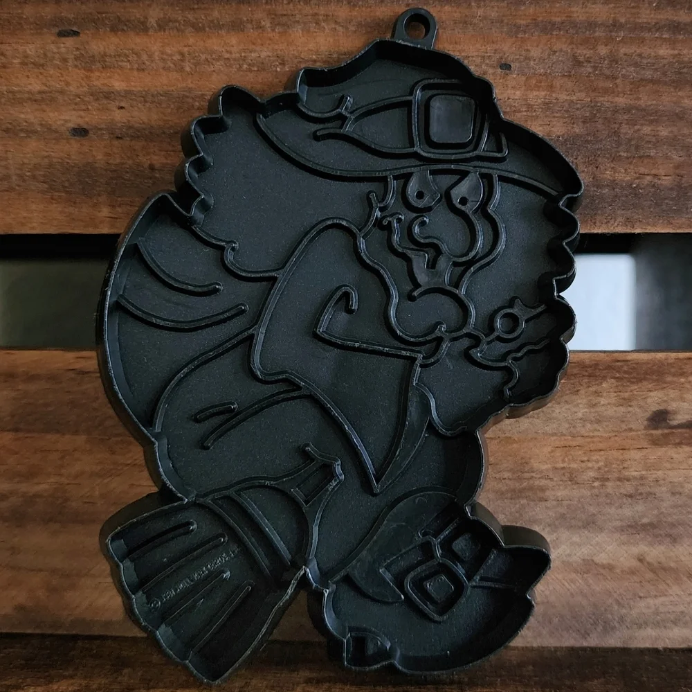 VTG 80s Hallmark Witch Cookie Cutter